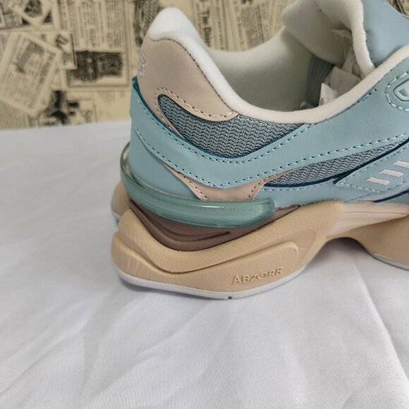 9060 New Balance Low Blue Haze Shoes - Picture 4 of 7